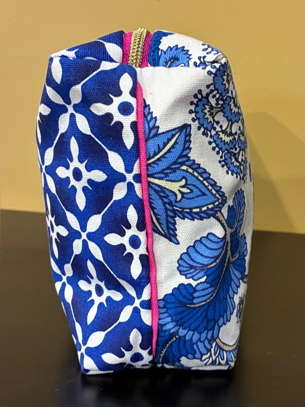 Estée Lauder Make Up Bag Zip Top Blue White Floral & Geometric NWOT